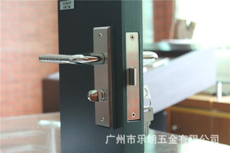 快猫在线免费观看不锈钢面板房门锁